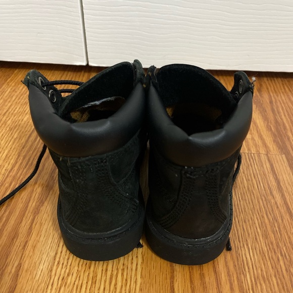 Timberlands - Picture 2 of 3